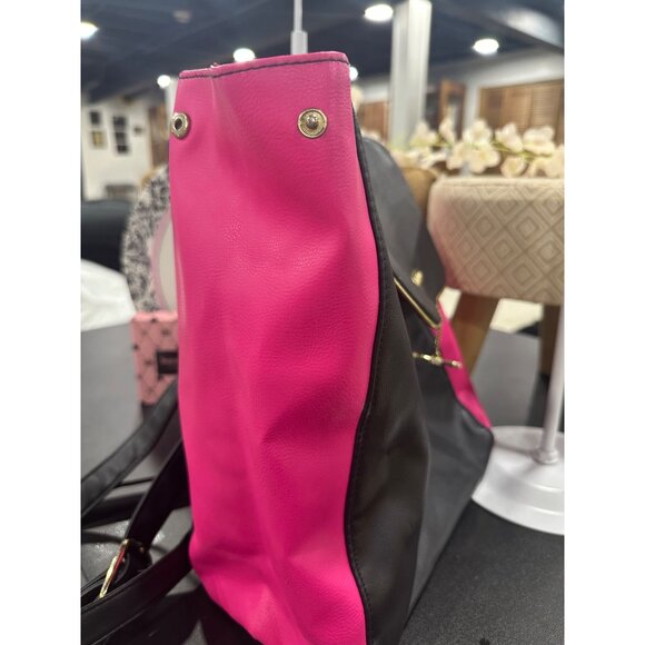 Juicy Couture Pink & Black Backpack With Logo Lining & Gold Accents - Picture 4 of 10